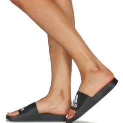 adidas Adilette