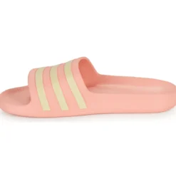 adidas Adilette