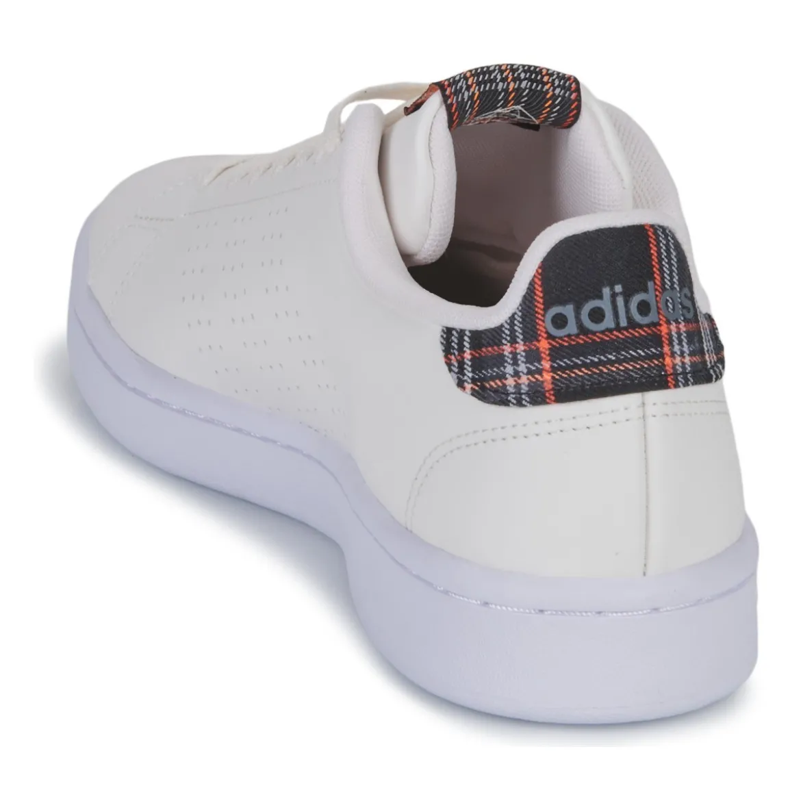 adidas ADVANTAGE
