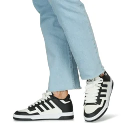 adidas Rapid court low