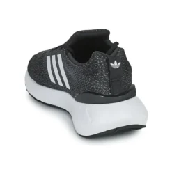 adidas swift run