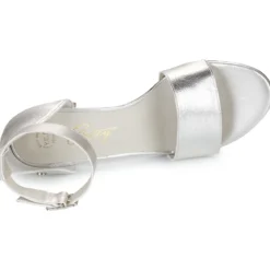 Betty London CRETA