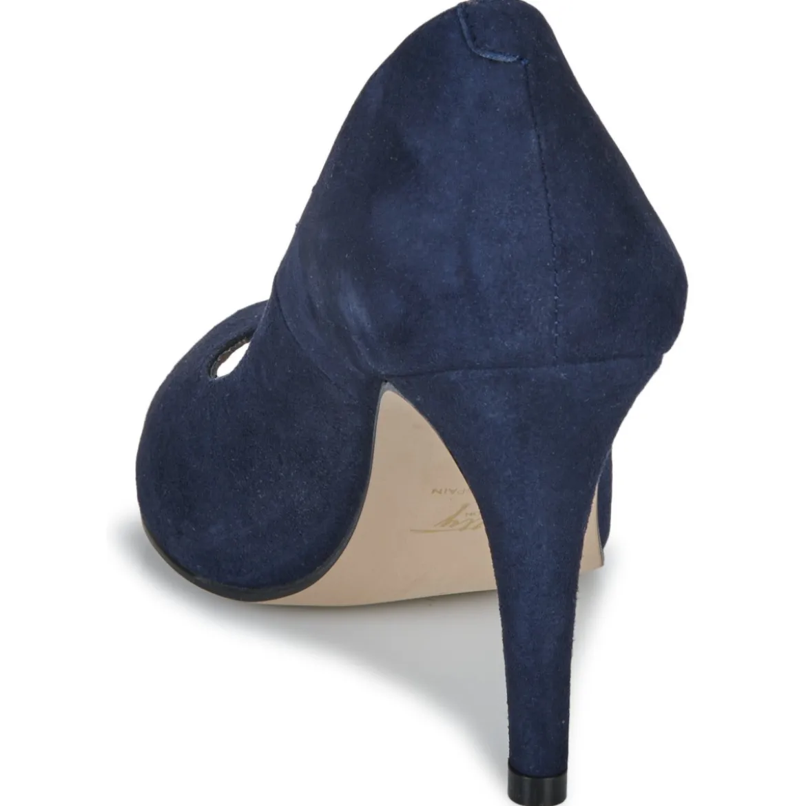 Betty London EMANA