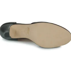 Betty London EPINATE