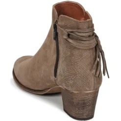 Betty London HEIDI