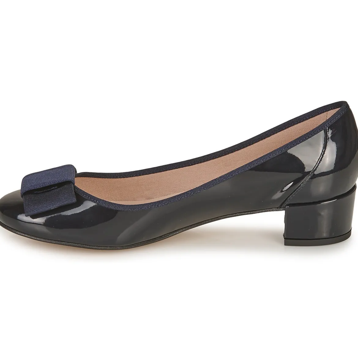 Betty London HENIA