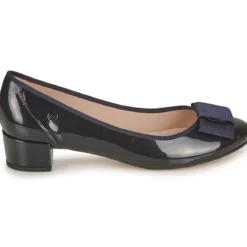 Betty London HENIA