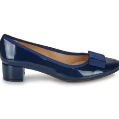 Betty London Hélène