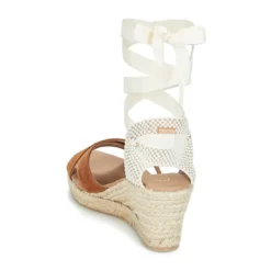 Betty London IDILE