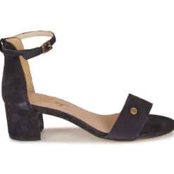 Betty London INNAMATA