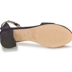 Betty London INNAMATA