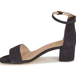 Betty London INNAMATA