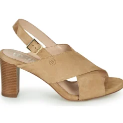 Betty London MARIPOL