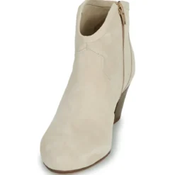 Betty London OISINE