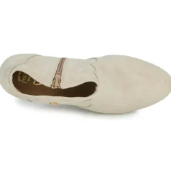 Betty London OISINE