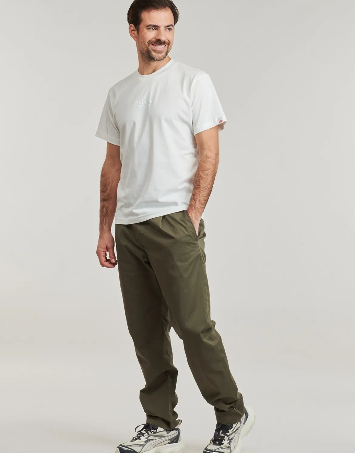 Chinos / Gulerodsbukser Replay