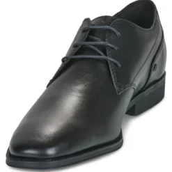 Clarks Paulton Lace