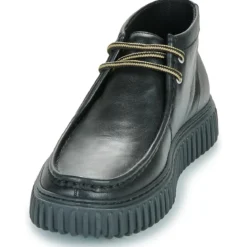 Clarks Torhill