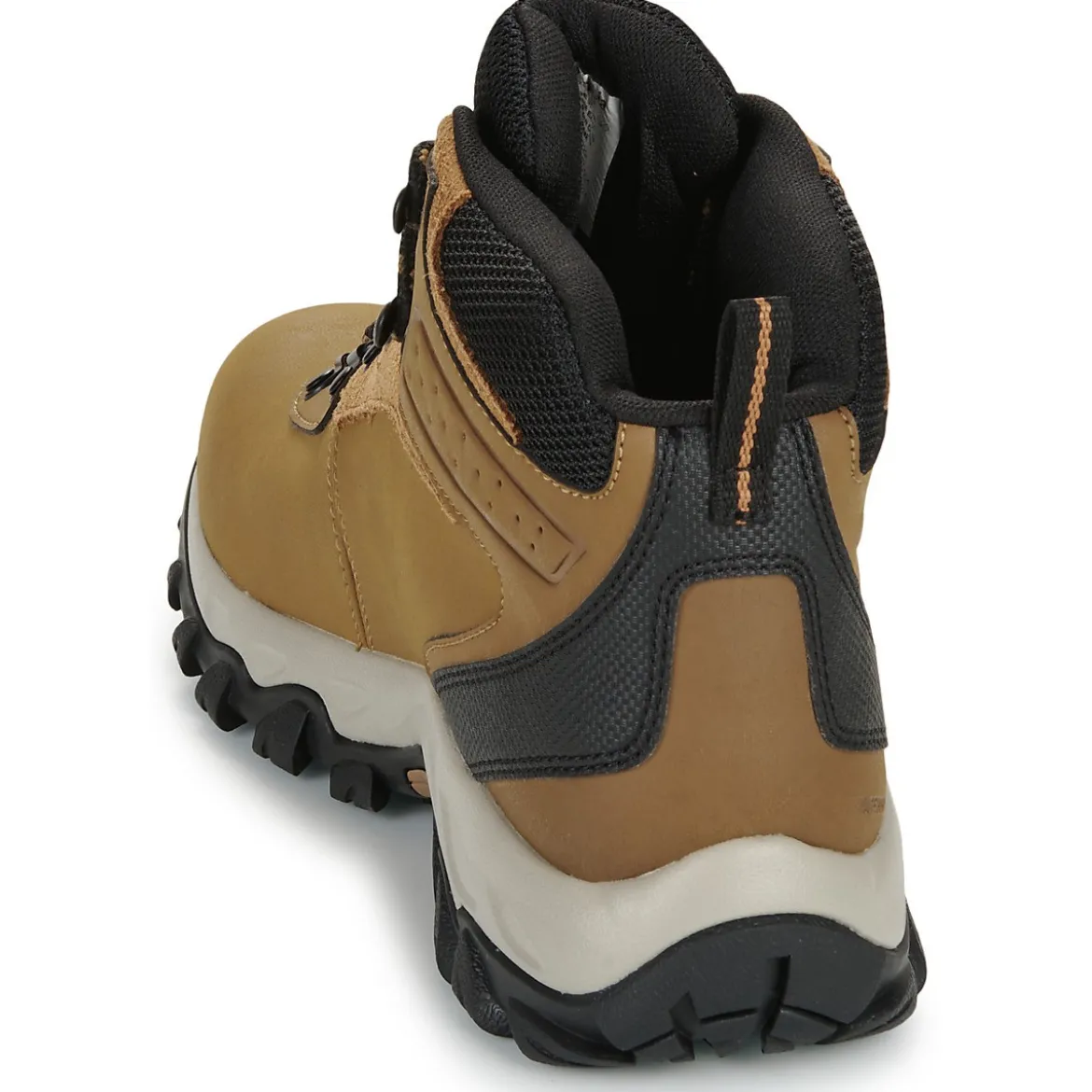 Columbia NEWTON RIDGE PLUS
