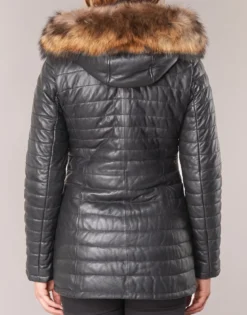 Dynejakker Oakwood