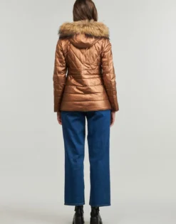 Dynejakker Oakwood