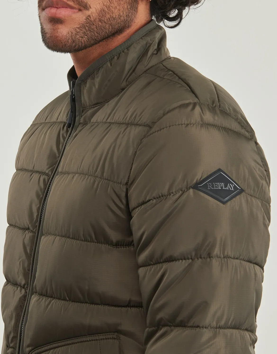Dynejakker Replay