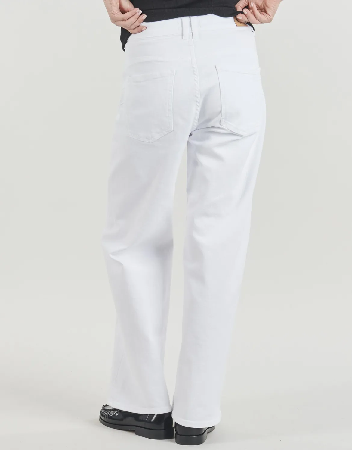 Flare Jeans Le Temps des Cerises
