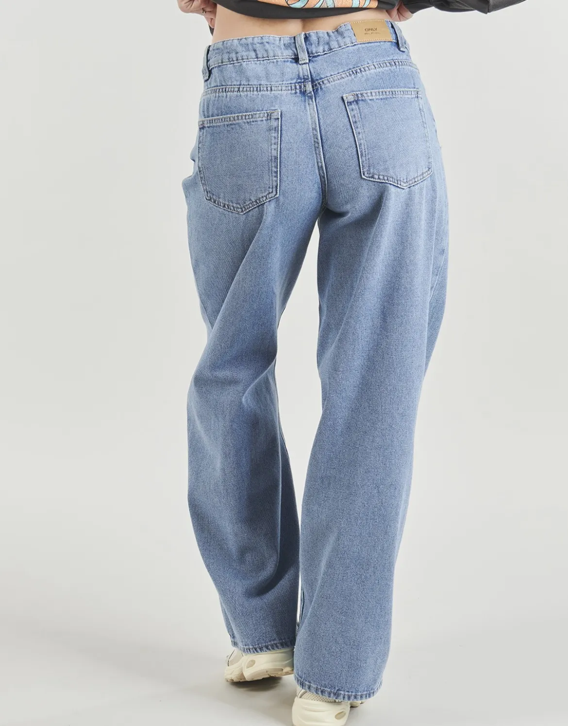 Flare Jeans Only