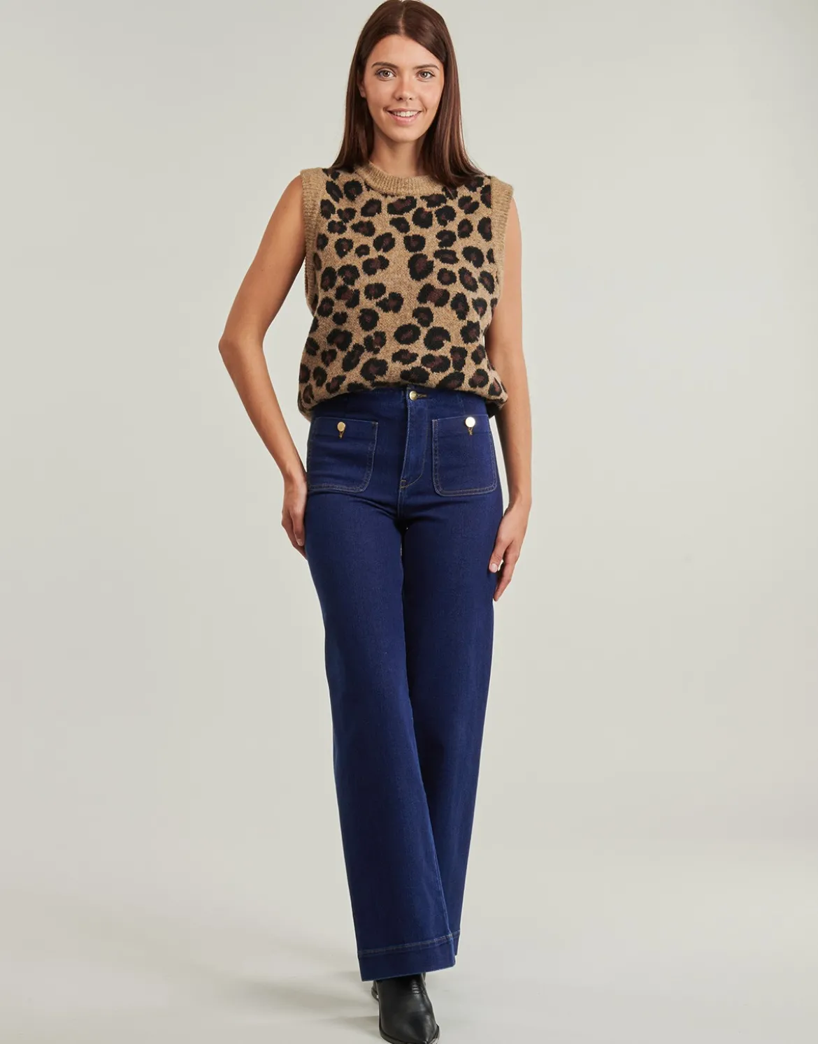 Flare Jeans Only