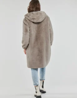 Frakker Oakwood