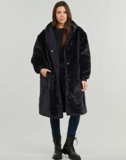 Frakker Oakwood