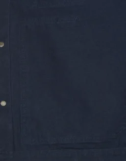Jakker Lyle & Scott