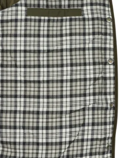 Jakker Lyle & Scott