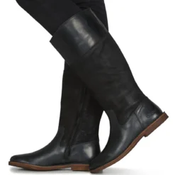 Kickers TAKIKO