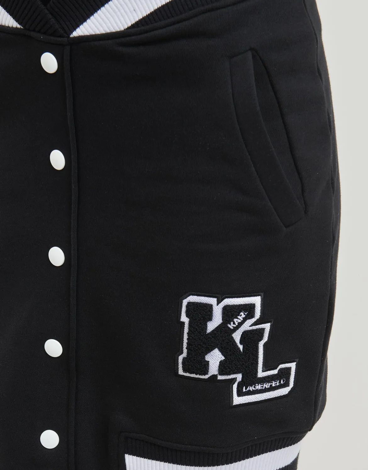 Korte nederdele Karl Lagerfeld