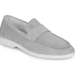 Melvin & Hamilton Adley 23