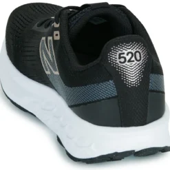 New Balance 520