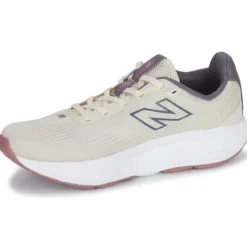 New Balance 520