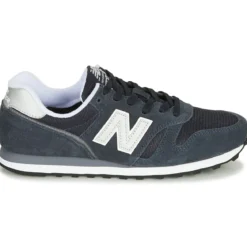 New Balance 373