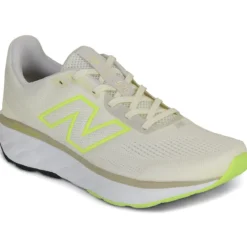 New Balance 520