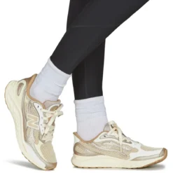 New Balance ARISHI