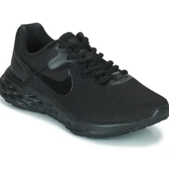 Nike Revolution 6