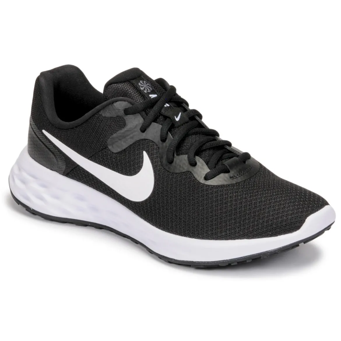 Nike Revolution 6