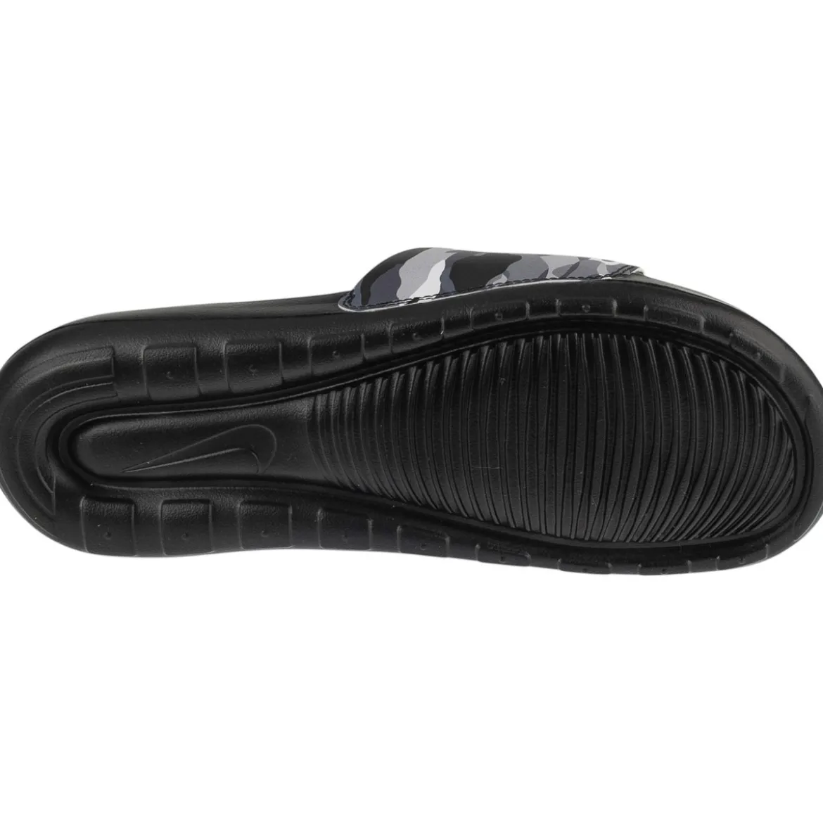 Nike Victori One