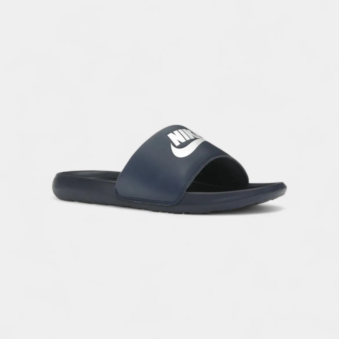 Nike Victori One