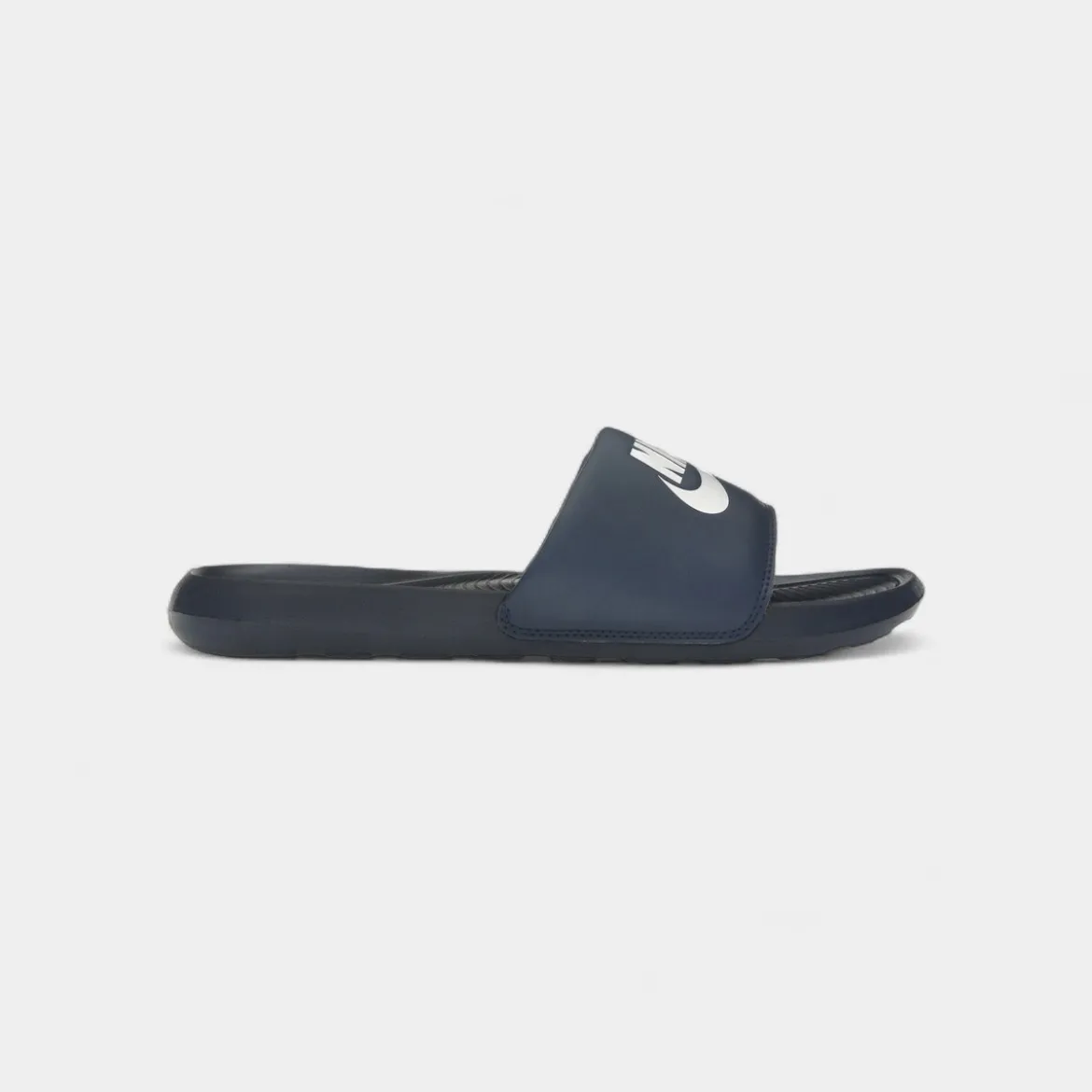 Nike Victori One