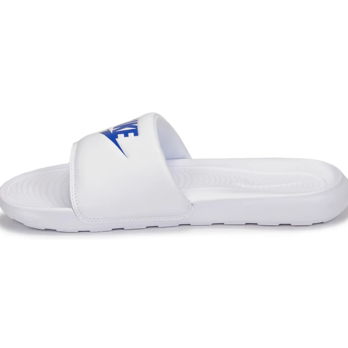 Nike Victori One