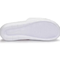 Nike Victori One