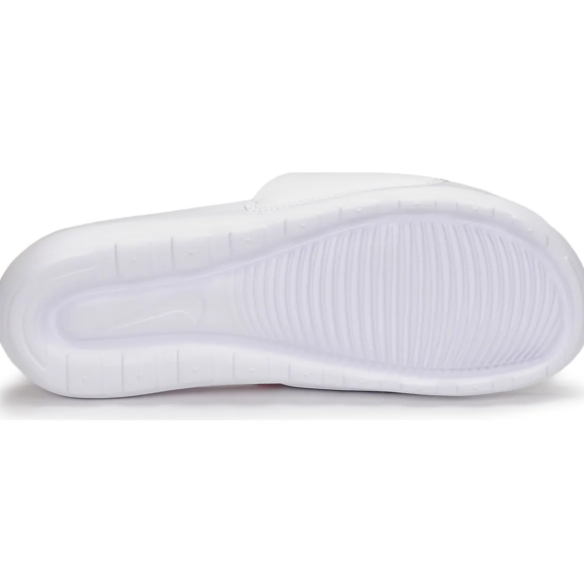 Nike Victori One