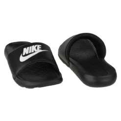 Nike Victori One